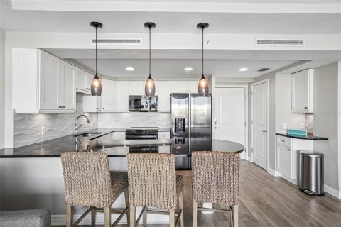 Copropriété à vendre à Clearwater, Floride: 2 chambres, 90.95 m2 № 2132376 - photo 6