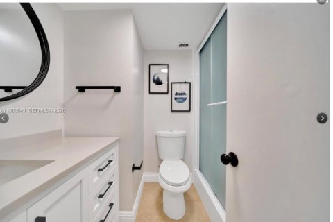 Купить кондоминиум в Майами, Флорида 3 спальни, 111.95м2, № 2049865 - фото 4