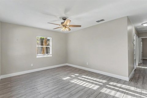 Casa en venta en Lakeland, Florida, 4 dormitorios, 144 m2 № 2225152 - foto 7