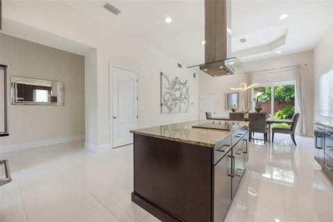 Casa en venta en Winter Park, Florida, 3 dormitorios, 312.43 m2 № 1803130 - foto 12
