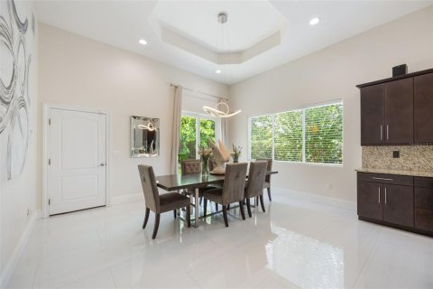 Casa en venta en Winter Park, Florida, 3 dormitorios, 312.43 m2 № 1803130 - foto 9