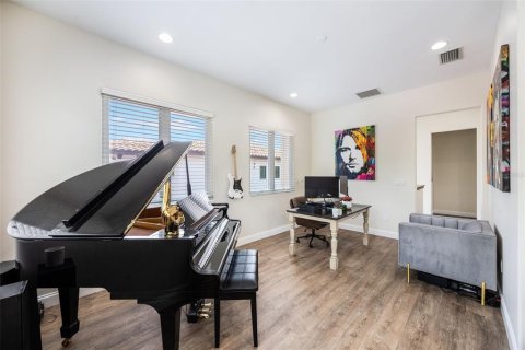 Casa en venta en Winter Park, Florida, 3 dormitorios, 312.43 m2 № 1803130 - foto 30