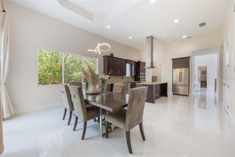 Casa en venta en Winter Park, Florida, 3 dormitorios, 312.43 m2 № 1803130 - foto 8