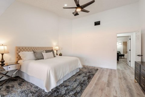 House in Wellington, Florida 6 bedrooms, 237.92 sq.m. № 2175595 - photo 20