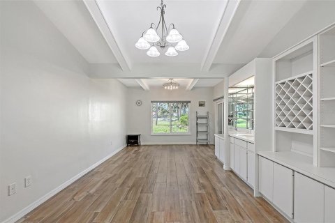 House in Sarasota, Florida 3 bedrooms, 226.5 sq.m. № 1581143 - photo 19
