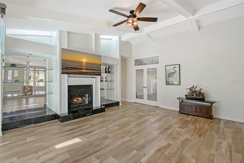 House in Sarasota, Florida 3 bedrooms, 226.5 sq.m. № 1581143 - photo 8