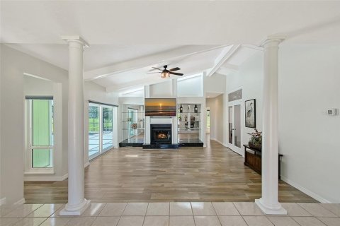 House in Sarasota, Florida 3 bedrooms, 226.5 sq.m. № 1581143 - photo 2