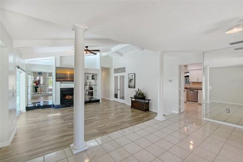 House in Sarasota, Florida 3 bedrooms, 226.5 sq.m. № 1581143 - photo 4