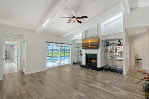 House in Sarasota, Florida 3 bedrooms, 226.5 sq.m. № 1581143 - photo 7