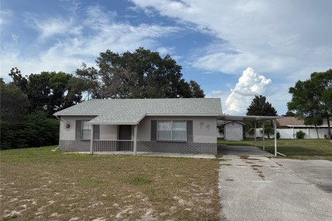 House in Spring Hill, Florida 2 bedrooms, 84.54 sq.m. № 2230441