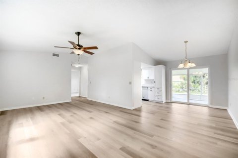 Casa en venta en Edgewater, Florida, 3 dormitorios, 114.08 m2 № 2156796 - foto 14