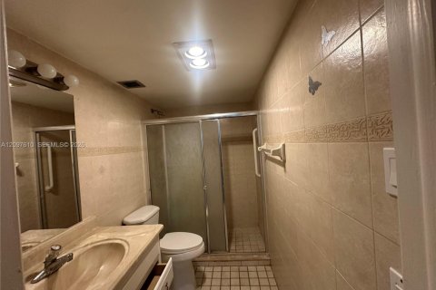 Apartment in Hollywood, Florida 1 bedroom, 77.11 sq.m. № 2392204 - photo 8