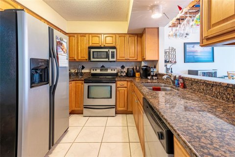 Купить кондоминиум в Сент-Питерсберг, Флорида 5 комнат, 100.52м2, № 2114955 - фото 10