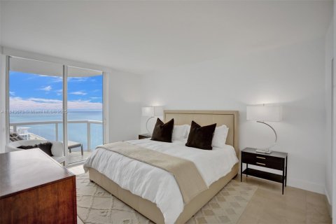 Copropriété à louer à Miami Beach, Floride: 2 chambres, 122.82 m2 № 1838739 - photo 17