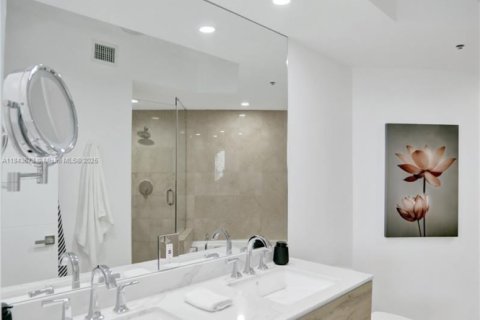 Copropriété à louer à Miami Beach, Floride: 2 chambres, 122.82 m2 № 1838739 - photo 22