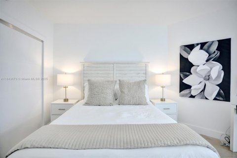 Copropriété à louer à Miami Beach, Floride: 2 chambres, 122.82 m2 № 1838739 - photo 30
