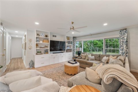 Villa ou maison à vendre à Lakeland, Floride: 4 chambres, 163.51 m2 № 2125071 - photo 7