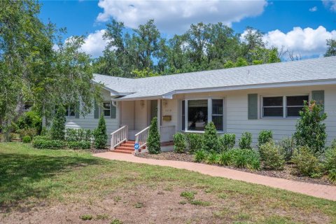 Casa en Lakeland, Florida 4 dormitorios, 163.51 m2 № 2125071