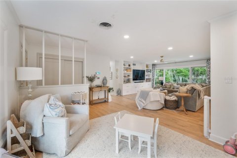 Villa ou maison à vendre à Lakeland, Floride: 4 chambres, 163.51 m2 № 2125071 - photo 12