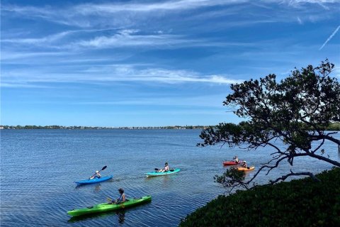 Copropriété à louer à Sarasota, Floride: 1 chambre, 67.91 m2 № 213519 - photo 18