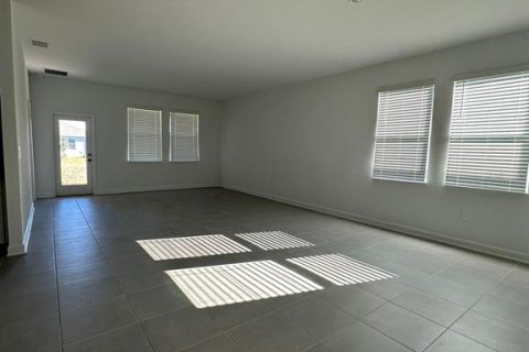 Casa en alquiler en Kissimmee, Florida, 4 dormitorios, 198.72 m2 № 1561842 - foto 8