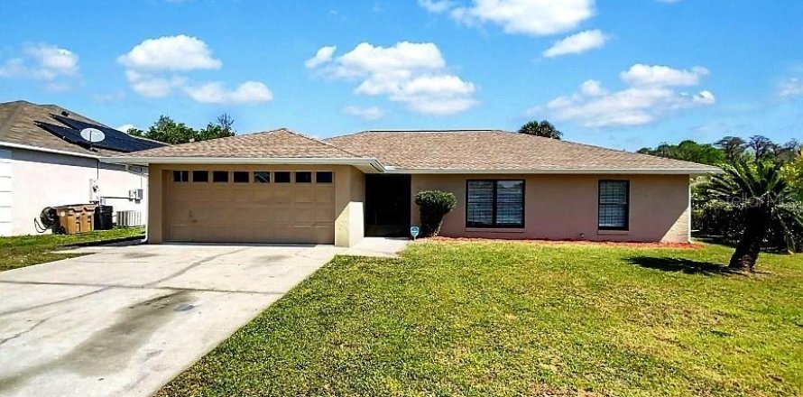 House in Kissimmee, Florida 3 bedrooms, 139.45 sq.m. № 1916465