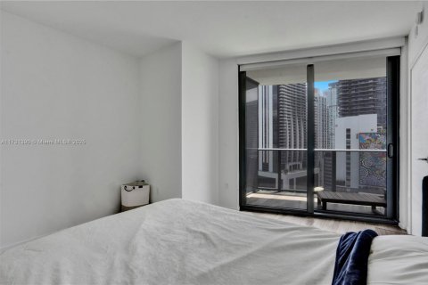 Condominio en venta en Miami, Florida, 3 dormitorios, 149.85 m2 № 1710570 - foto 17