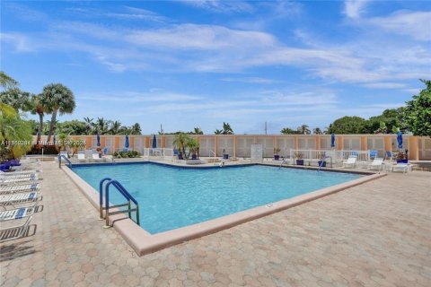 Copropriété à vendre à Fort Lauderdale, Floride: 1 chambre, 70.23 m2 № 1758798 - photo 12