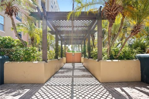 Condo in Fort Lauderdale, Florida, 2 bedrooms  № 2073819 - photo 22