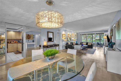 Condo in Pompano Beach, Florida, 3 bedrooms  № 2245881