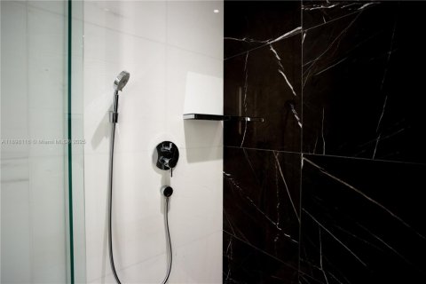 Купить кондоминиум в Майами, Флорида 3 спальни, 254.74м2, № 1949723 - фото 23