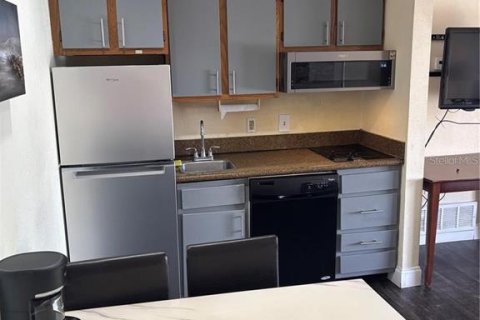 Apartamento en alquiler en Kissimmee, Florida, 2 dormitorios, 58.99 m2 № 2118222 - foto 8