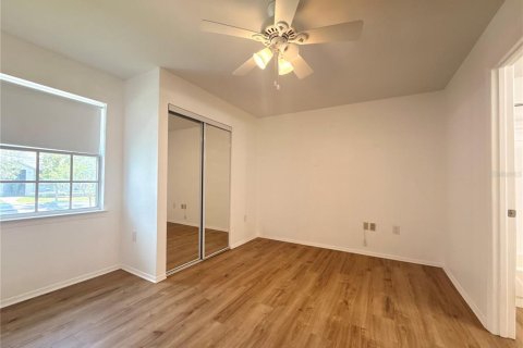 Condo in Gainesville, Florida, 2 bedrooms  № 2209047 - photo 21
