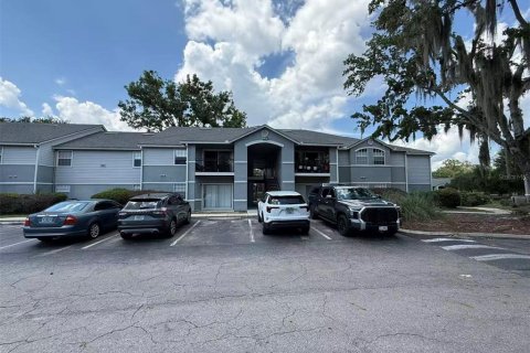 Condo in Gainesville, Florida, 2 bedrooms № 2209047