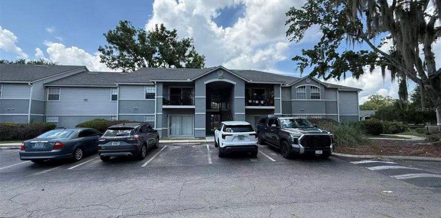 Condo in Gainesville, Florida, 2 bedrooms  № 2209047