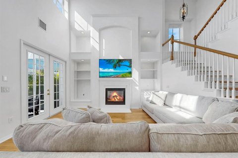 House in Apollo Beach, Florida 4 bedrooms, 305 sq.m. № 2150604 - photo 27