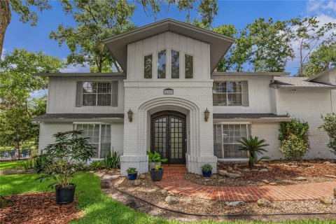 House in Longwood, Florida 5 bedrooms, 397.71 sq.m. № 1735118 - photo 30