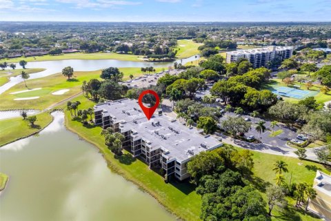 Condo in Weston, Florida, 2 bedrooms  № 1865211 - photo 2