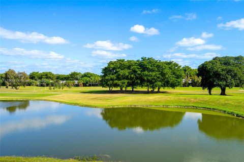 Condo in Weston, Florida, 2 bedrooms  № 1865211 - photo 30