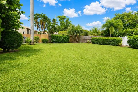 Villa ou maison à vendre à West Palm Beach, Floride: 3 chambres, 145.86 m2 № 2185137 - photo 21