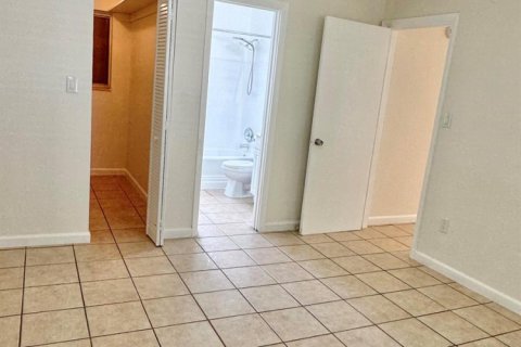 Appartement à louer à Fort Lauderdale, Floride: 1 chambre, 63.17 m2 № 2181273 - photo 12