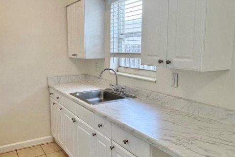 Appartement à louer à Fort Lauderdale, Floride: 1 chambre, 63.17 m2 № 2181273 - photo 4