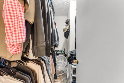 Copropriété à vendre à Miami, Floride: 2 chambres, 80.82 m2 № 2027814 - photo 12