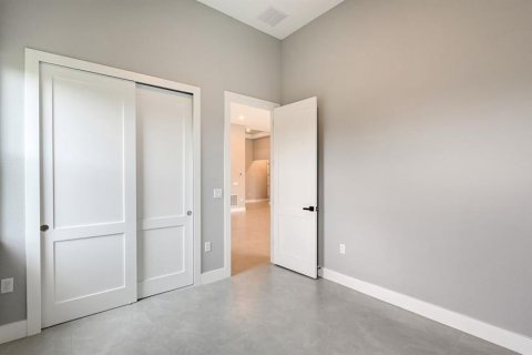 Villa ou maison à vendre à Port Charlotte, Floride: 4 chambres, 247.77 m2 № 2408885 - photo 26