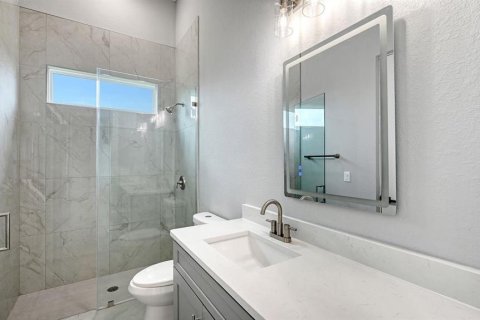 Villa ou maison à vendre à Port Charlotte, Floride: 4 chambres, 247.77 m2 № 2408885 - photo 27