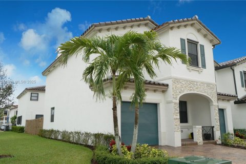 Touwnhouse à vendre à Homestead, Floride: 3 chambres, 157.47 m2 № 1818597 - photo 1