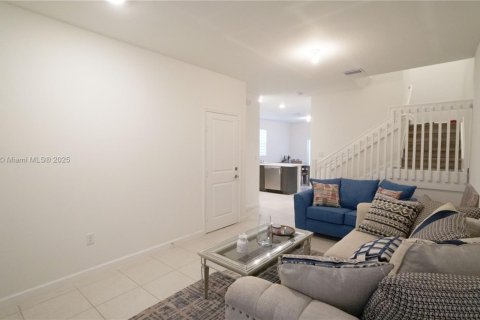Touwnhouse à vendre à Homestead, Floride: 3 chambres, 157.47 m2 № 1818597 - photo 7