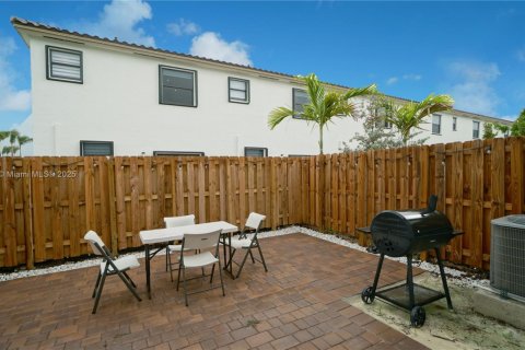 Touwnhouse à vendre à Homestead, Floride: 3 chambres, 157.47 m2 № 1818597 - photo 29