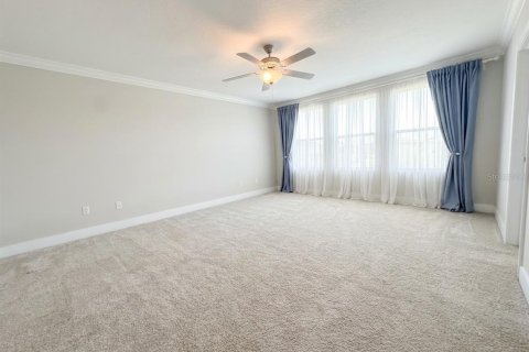 Villa ou maison à vendre à New Port Richey, Floride: 4 chambres, 257.8 m2 № 2388200 - photo 8