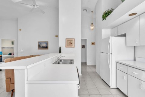 Copropriété à vendre à Boynton Beach, Floride: 2 chambres, 97.92 m2 № 2387844 - photo 25